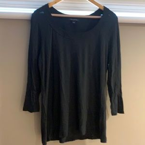 Black 3/4 sleeve top